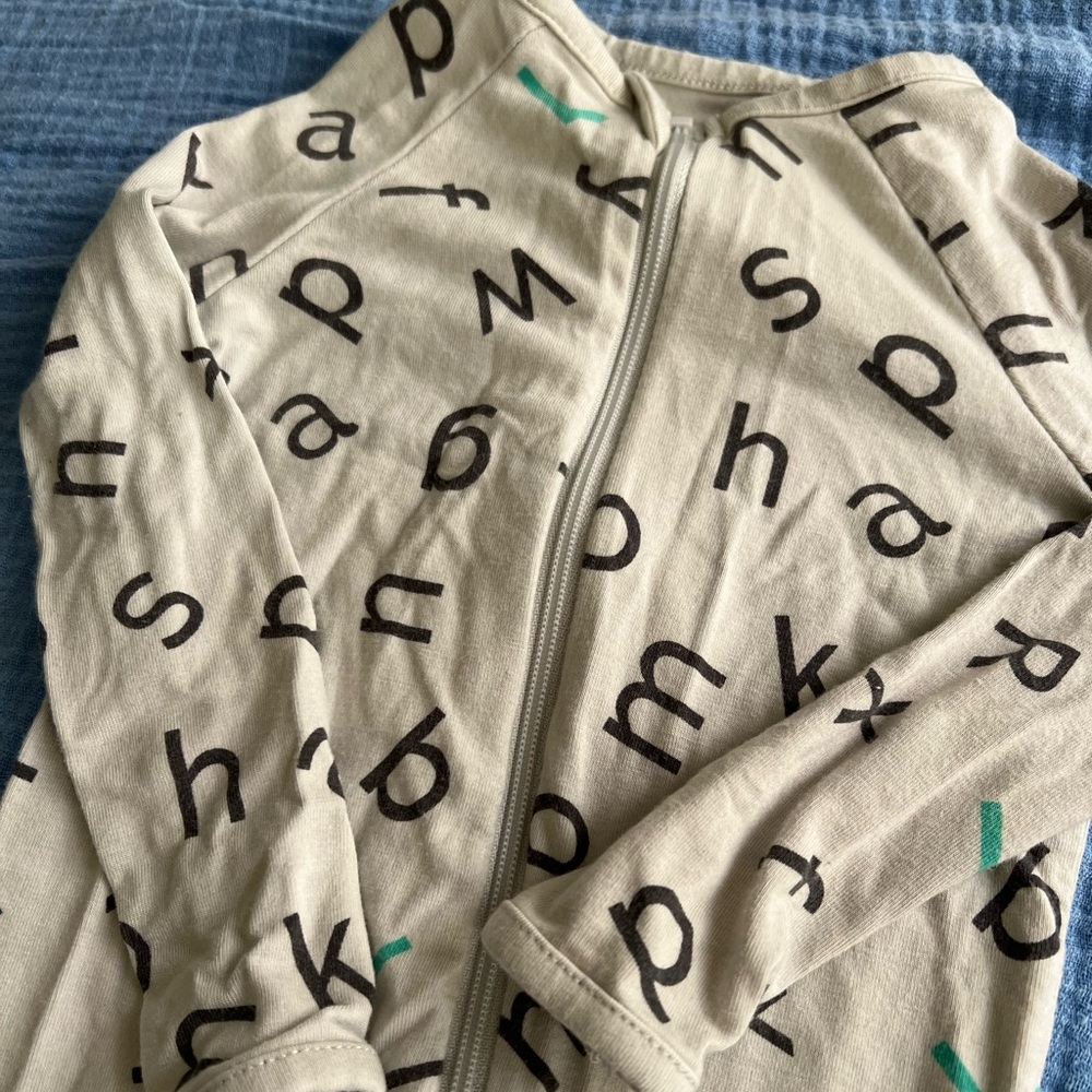 Lark adventurewear footed sleeper. Size 6 months- only worn twice
